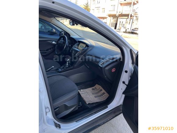 Galeriden Ford Focus 1.6 TDCi Titanium 2016 Model Eskişehir