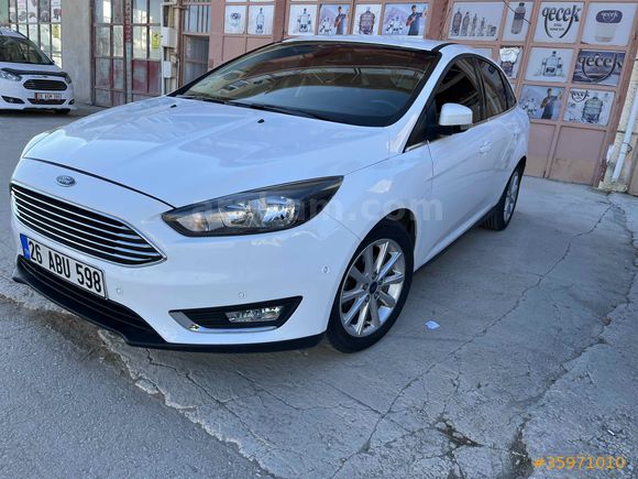 Galeriden Ford Focus 1.6 TDCi Titanium 2016 Model Eskişehir