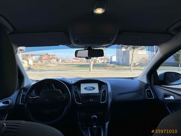 Galeriden Ford Focus 1.6 TDCi Titanium 2016 Model Eskişehir