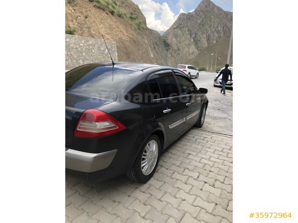 Sahibinden Renault Megane 1.5 dCi Privilege 2008 Model  239.000 km  Siyah