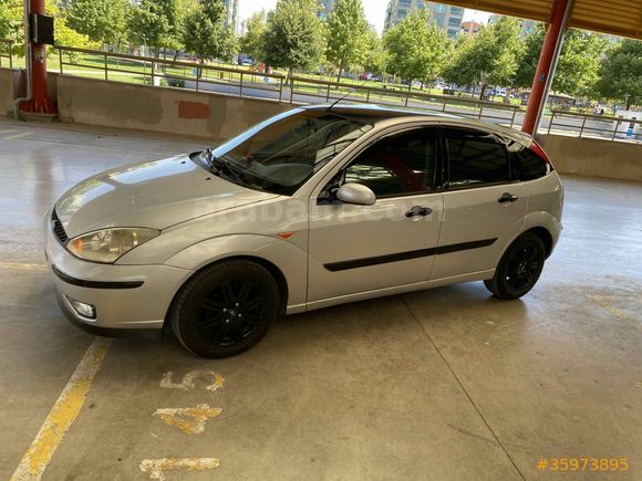 Sahibinden Ford Focus 1.6 Collection 2005 Model  267.000 km Gri (Gümüş)