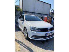 DEĞİŞENSİZ Sahibinden Volkswagen Jetta 1.6 TDi Trendline 2015 Model 