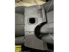 RENAULT MEGANE2 TORPİDO ALT PLASTİĞİ