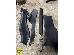RENAULT MEGANE2 İÇ PLASTİK TRİM AKSAMLARI
