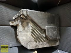 RENAULT MEGANE2 SİGORTA KUTUSU KAPAĞI