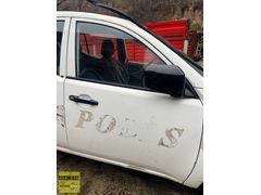 MİTSUBUŞHİ L200 SAĞ ÖN KAPI