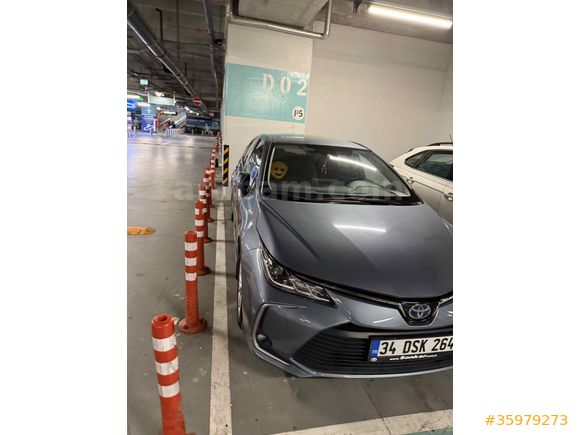 Sahibinden Toyota Corolla 1.8 Hybrid Dream 2021 Model 