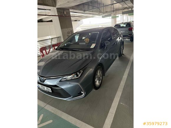 Sahibinden Toyota Corolla 1.8 Hybrid Dream 2021 Model 