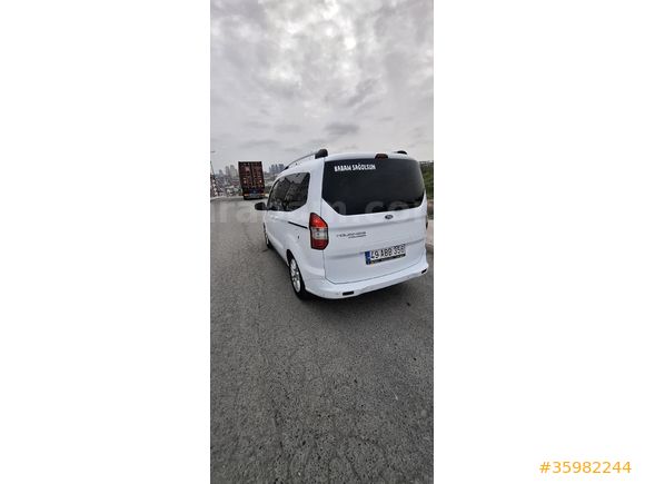 Sahibinden Ford Tourneo Courier 1.5 TDCi Titanium Plus 2020 Model