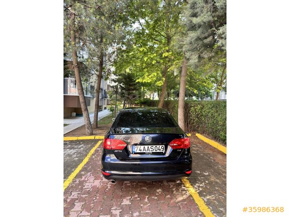  Volkswagen Jetta 1.6 TDi Comfortline 2012 Model 