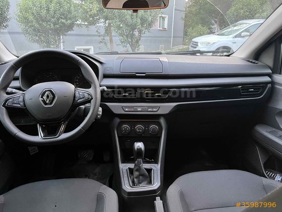 Sahibinden Renault Taliant 1.0 Tce Joy 2024 Model 