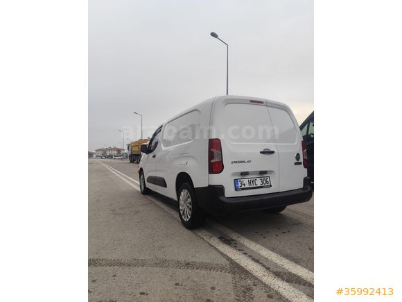 Sahibinden Fiat Doblo Cargo 1.5 BlueHDi Maxi 2023 Model 2024 trafiğe çıkışlı Fatura kesilir.l