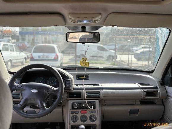 2000 MODEL Land Rover Freelander