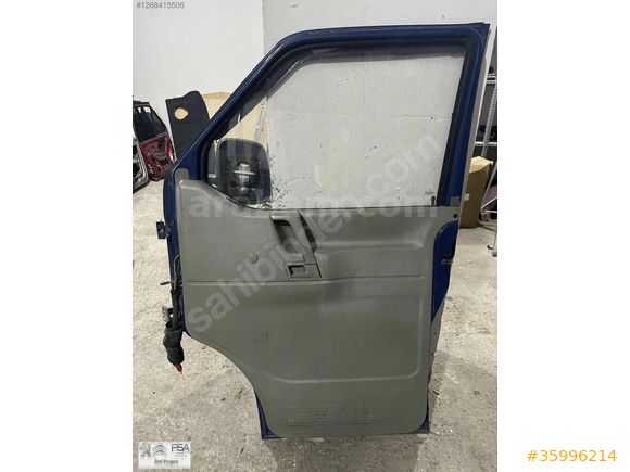 TRANSPORTER T4 SAĞ ÖN KAPI DOLU