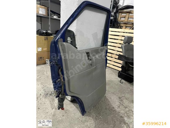 TRANSPORTER T4 SAĞ ÖN KAPI DOLU