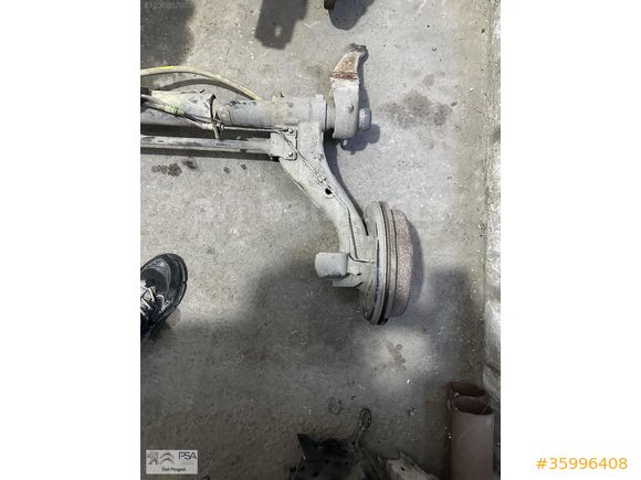 2004 KANGOO TRAVERS