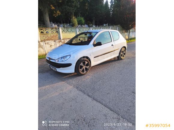 Sahibinden Peugeot 206 1.4 HDi  2 kapı konforttur
