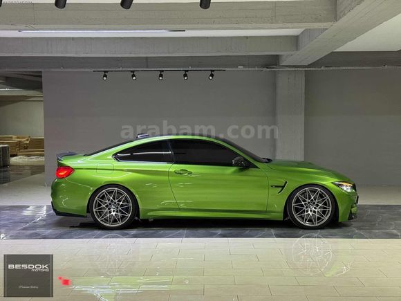 BEŞDOK MOTORS / BMW M4 COMPETITION JAVA GREEN-HEAD UP-HARMAN