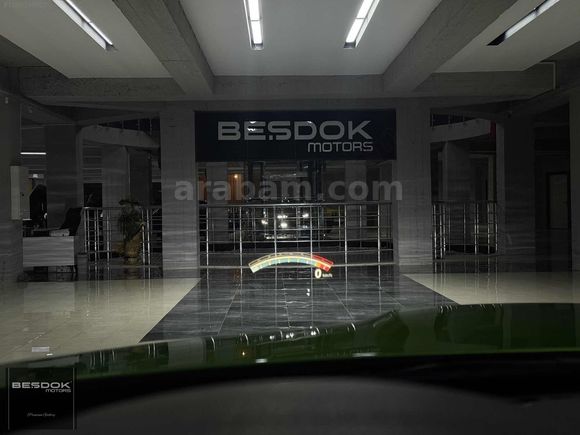 BEŞDOK MOTORS / BMW M4 COMPETITION JAVA GREEN-HEAD UP-HARMAN