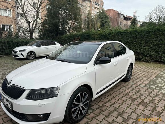 SKODA OCTAVİA STYLE 1.6 TDI 110 PS DSG PANORAMİK SUNROOF