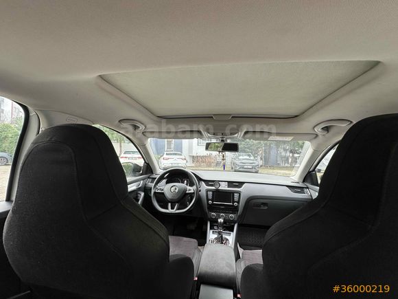 SKODA OCTAVİA STYLE 1.6 TDI 110 PS DSG PANORAMİK SUNROOF