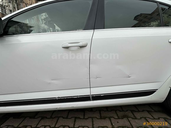 SKODA OCTAVİA STYLE 1.6 TDI 110 PS DSG PANORAMİK SUNROOF