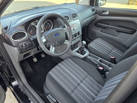2010 FORD FOCUS 1.6 TREND 115 HP 12,500 KM