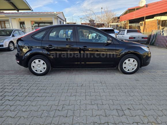 2010 FORD FOCUS 1.6 TREND 115 HP 12,500 KM