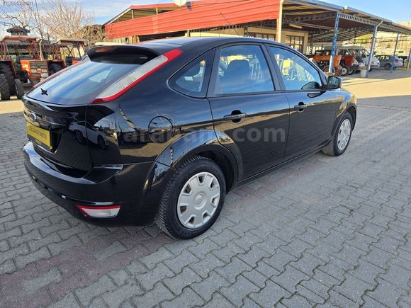 2010 FORD FOCUS 1.6 TREND 115 HP 12,500 KM