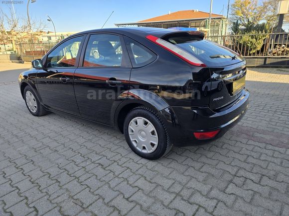 2010 FORD FOCUS 1.6 TREND 115 HP 12,500 KM