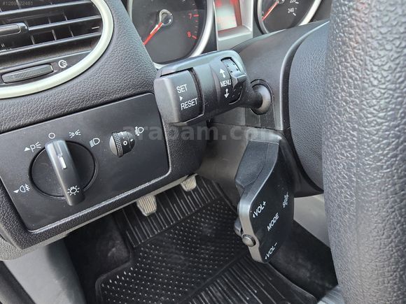 2010 FORD FOCUS 1.6 TREND 115 HP 12,500 KM