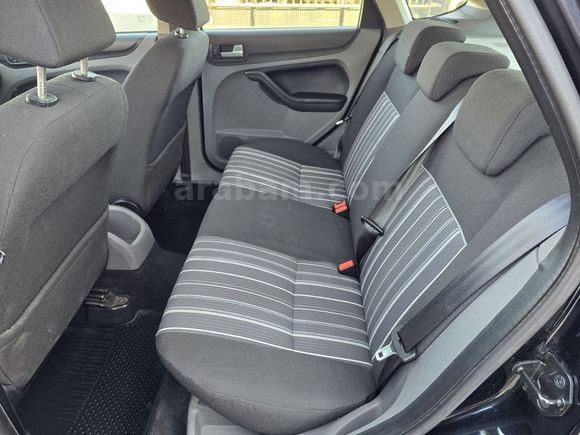 2010 FORD FOCUS 1.6 TREND 115 HP 12,500 KM