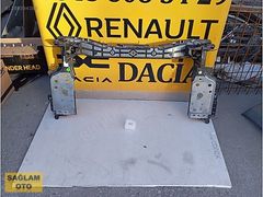 Renault Megane 4 e tech ön panel