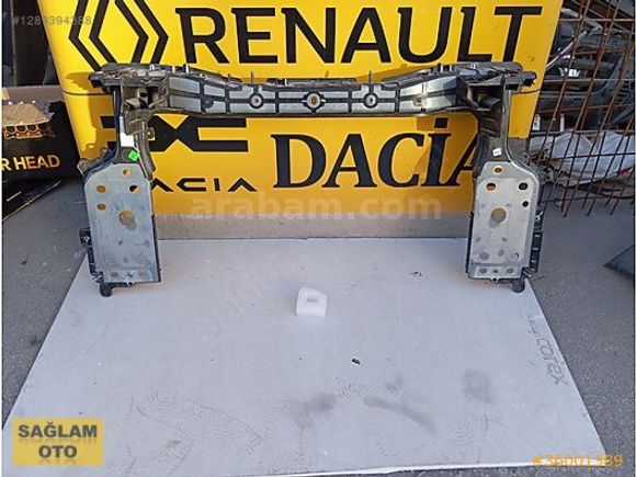 Renault Megane 4 e tech ön panel