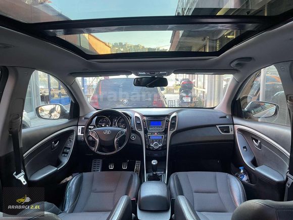 ARABACI 2.ELDEN HYUNDAİ İ30 ELİTE CAM TAVAN EMSALSİZ