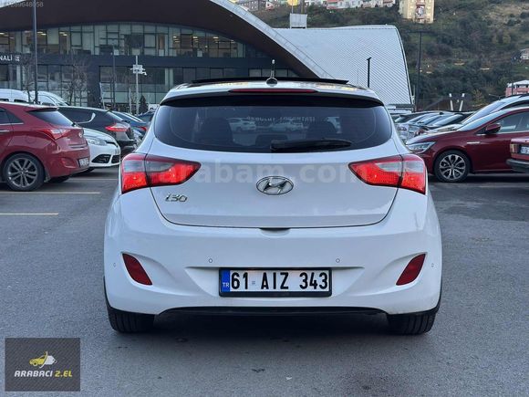ARABACI 2.ELDEN HYUNDAİ İ30 ELİTE CAM TAVAN EMSALSİZ