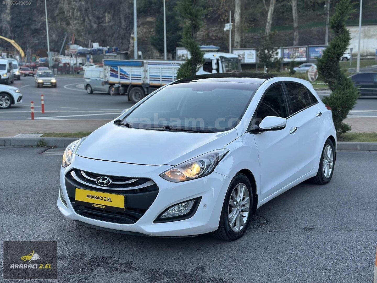 Galeriden Hyundai i30 1.6 CRDi Elite 2012 Model Trabzon 212.300 km Beyaz 4