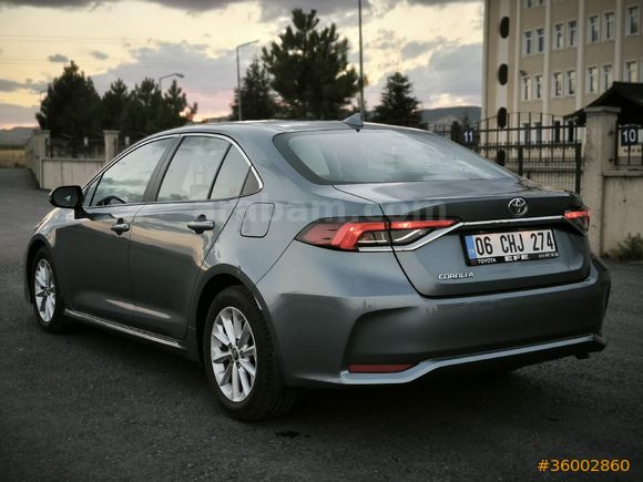 Sahibinden Toyota Corolla 1.5 Dream 2021 Model
