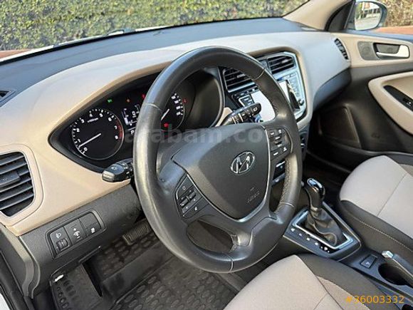 2017 İLK SAHİBİNDEN 39.000 KM'DE TAM OTOMATİK HYUNDAİ İ20 ELİTE
