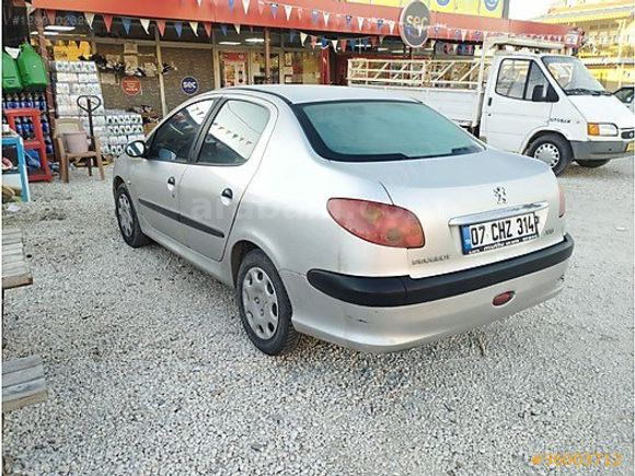 peugeot 206 sedan 1,4 hdi klima aktif hic masrafsiz mis gibi
