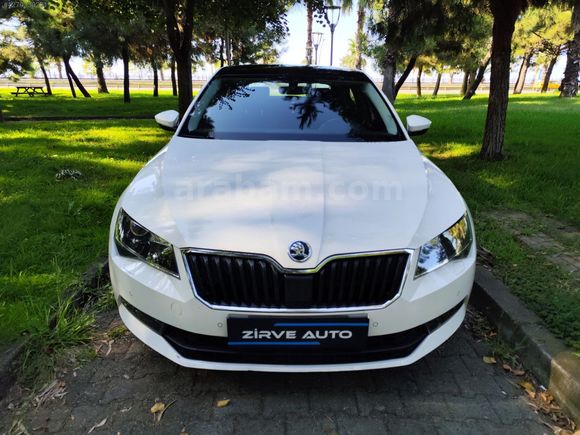 ZİRVE AUTO'DAN 2018 SUPERB SANROOFLU HATASIZ 1.6 TDI 120BG