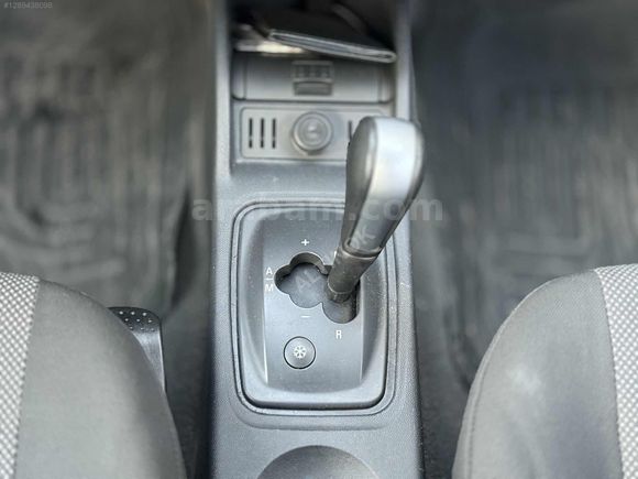 ALTINOK AUTO'Dan 2006 OTOMATİK CORSA 1.2