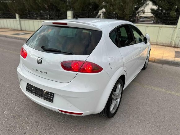 CEVDET AUTO HATASIZ 2012 MODEL LEON 1.6 TDİ CR STYLE