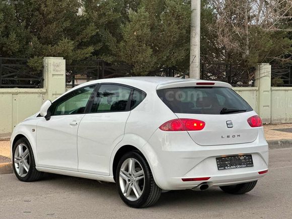 CEVDET AUTO HATASIZ 2012 MODEL LEON 1.6 TDİ CR STYLE