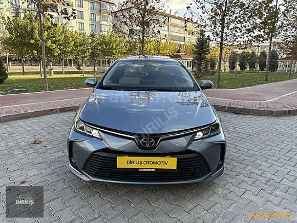 2019 COROLLA 1.6 Flame X-Pack 82.760 KM FULL PAKET SUNROOF'LU