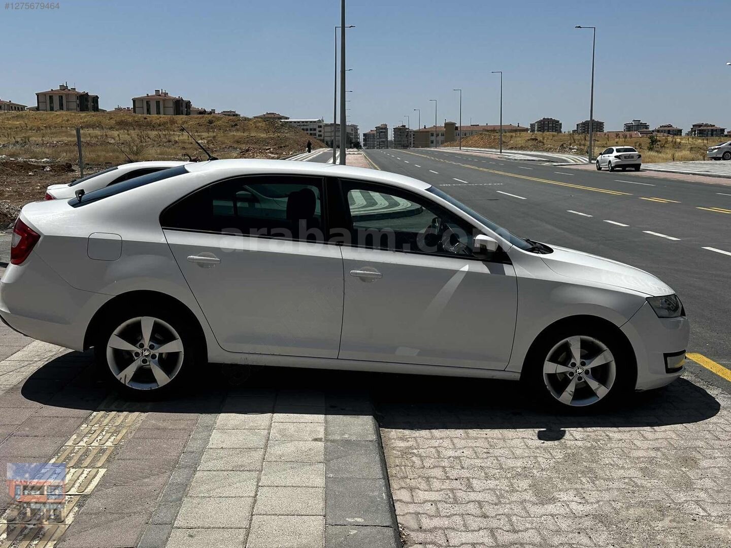 Galeriden Skoda Rapid 1.4 TDI Style 2015 Model Ankara 254.000 km Beyaz 4
