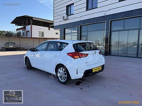 HATASIZ-BOYASIZ-HASAR KAYITSIZ 92.000 KM DE AURİS