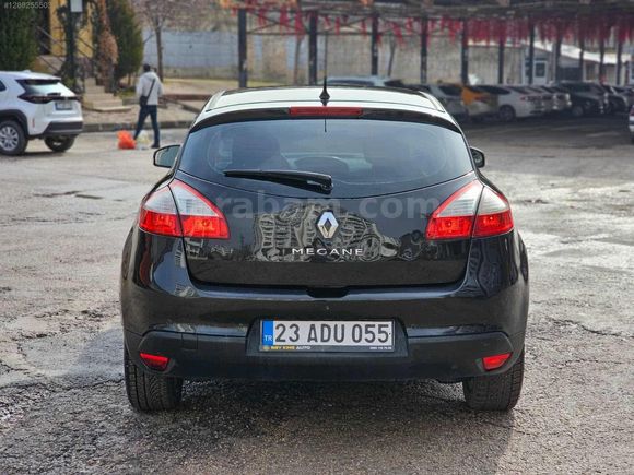 2011 MODEL RENAULT MEGAN 3 OTOMATİK