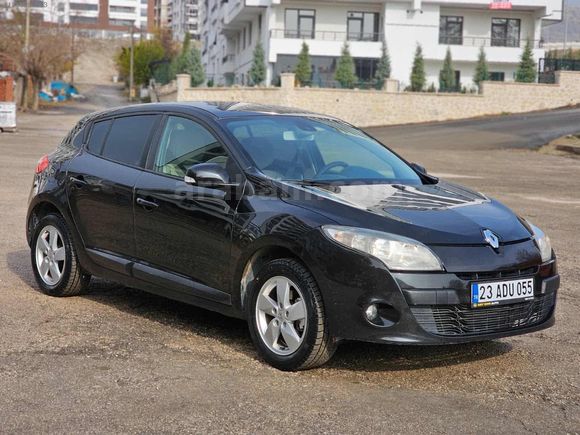 2011 MODEL RENAULT MEGAN 3 OTOMATİK