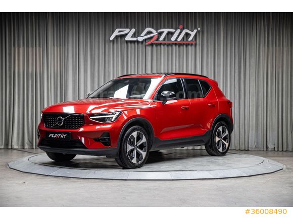 2023 VOLVO XC40 1.5 T2 PLUS DARK